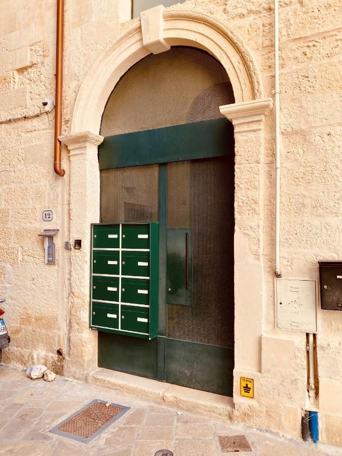 Casa Nathalie - Au Coeur Du Baroque Apartamento Lecce Exterior foto
